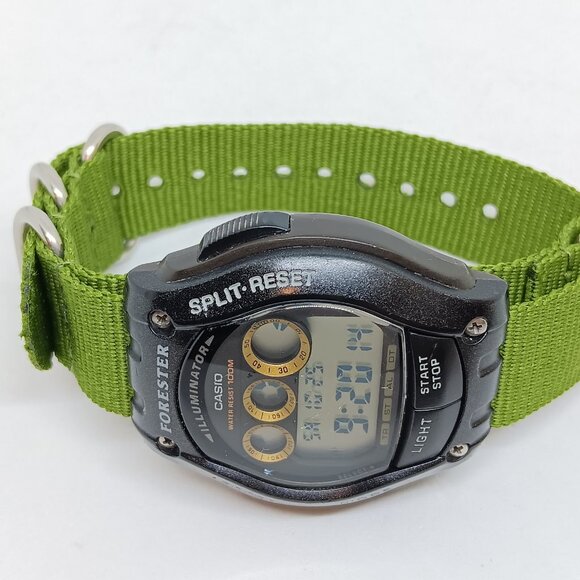 Casio Forester FT-110H Men’s 40x46mm Digital Day/Date/Alarm/Backlight watch - Picture 5 of 11